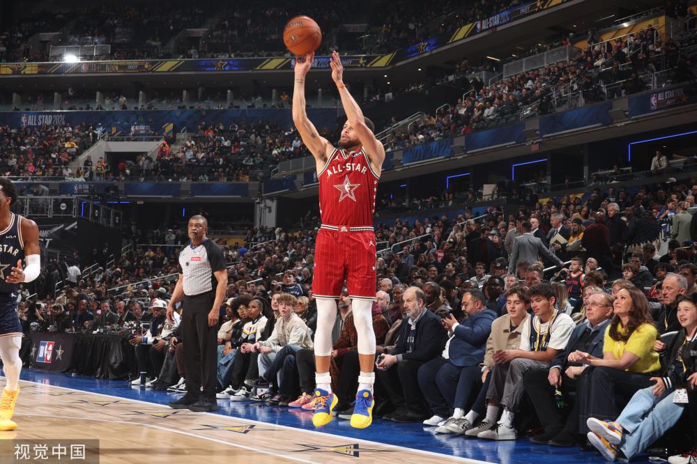 能够使他更 能够使他更