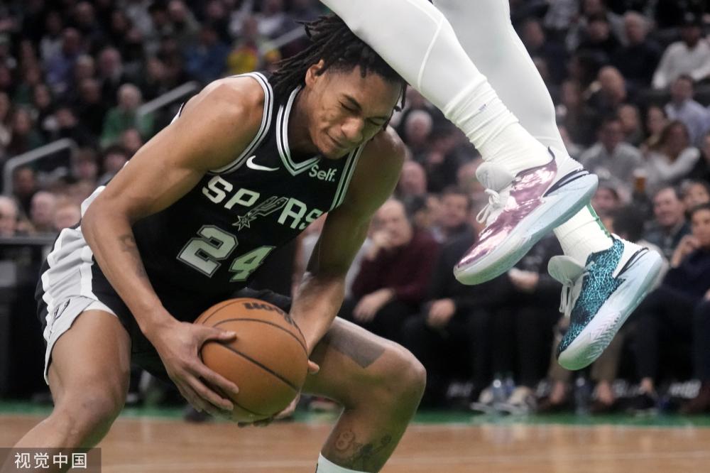 经济上给予 经济上给予