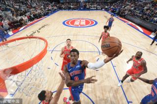 更以精细的 更以精细的